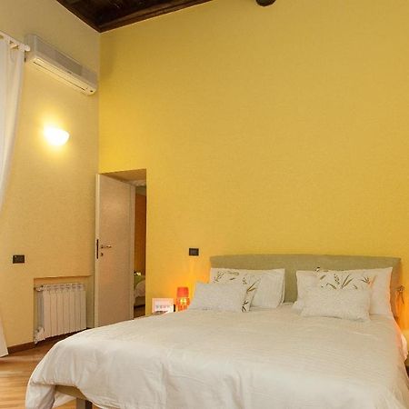 Trevi Colour- Rental In Roma Exterior foto