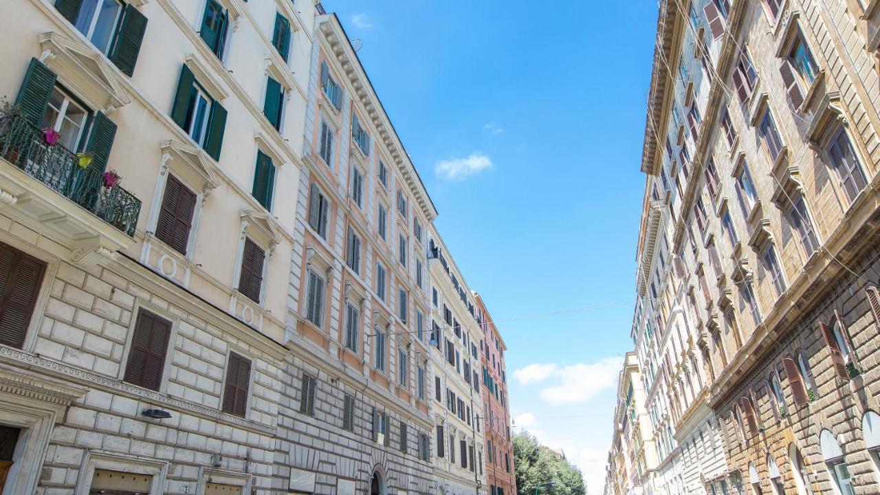 Trevi Colour- Rental In Roma Exterior foto